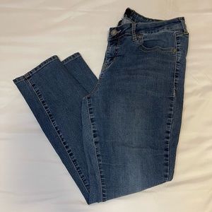 Torrid Jeans size 16Short
